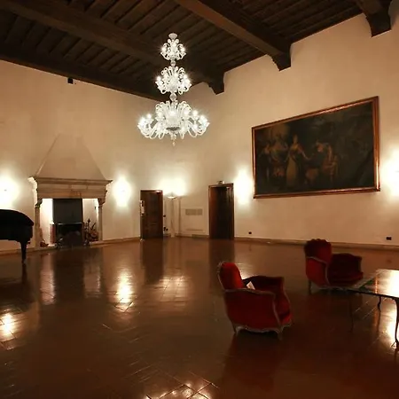 Hotel Columbus