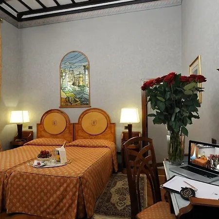 Hotel Farnese 4*
