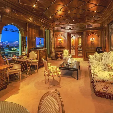 Hotel Hassler 5*