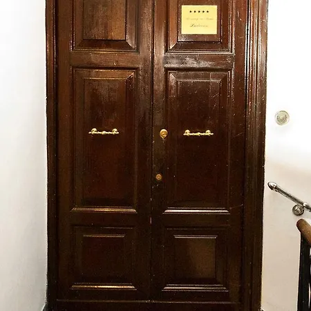 Sleep In Ludovisi Roma