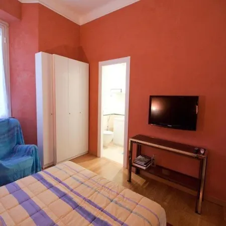 La Casa Di Piero Al Vaticano Bed & Breakfast 2*