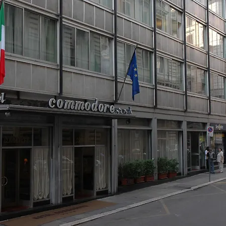 Commodore Hotel 4*