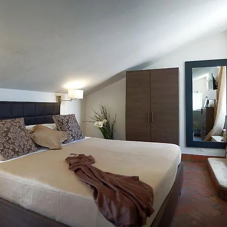 Navona Luxury Aparthotel