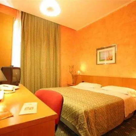 Marco Polo Hotel Řím