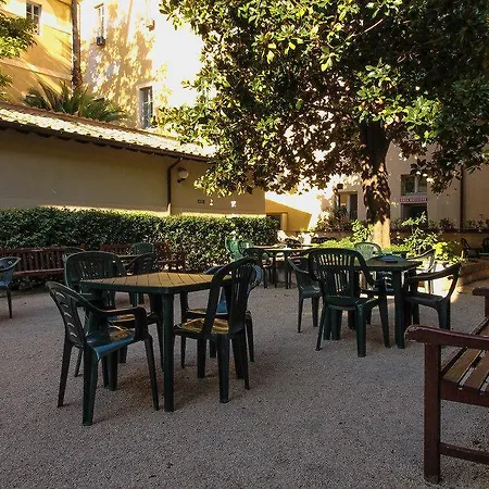 Orsa Maggiore For Women Only Albergue Roma