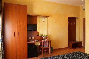 A Picture Of Bed & Breakfast Rom