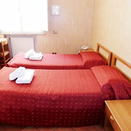 Casa Per Ferie Santa Maria Alle Fornaci 3*