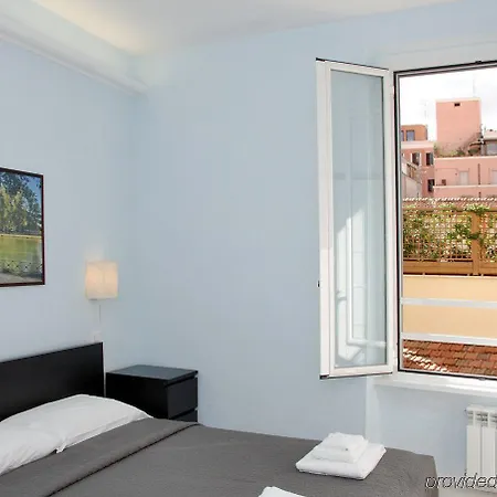 Daplace - Hqh Colosseo بيت ضيافة 2*