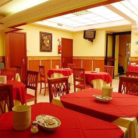 Flower Garden Otel 3*