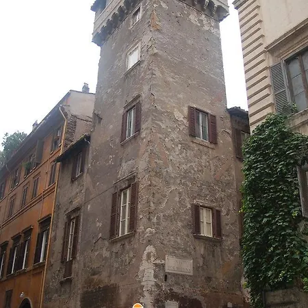 Navona Tower Relais 2*
