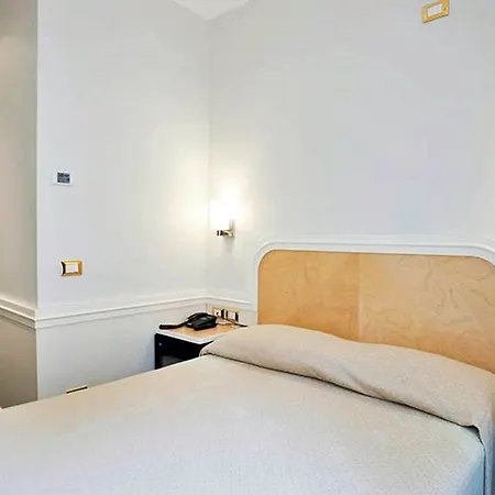 Select Garden Hotell Rom