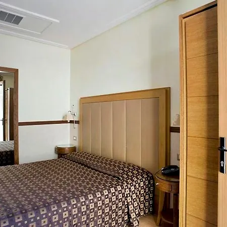 Select Garden Hotell
