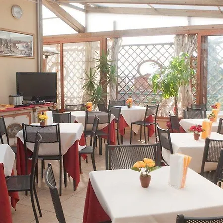 Hotel Antico Acquedotto Rome