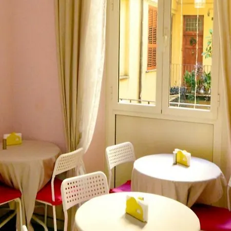 Hotel G.na 2*