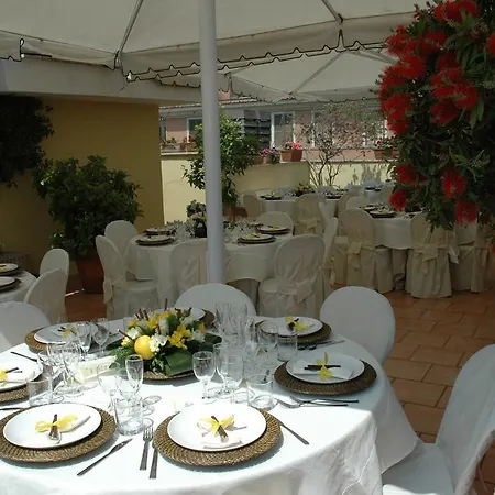 Hotel Aurelia San Pietro 4*