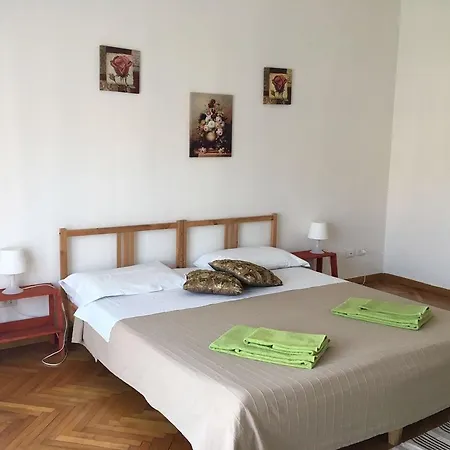 Aparthotel Boarding House International *
