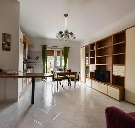 Apartment Via Del Trullo Rome