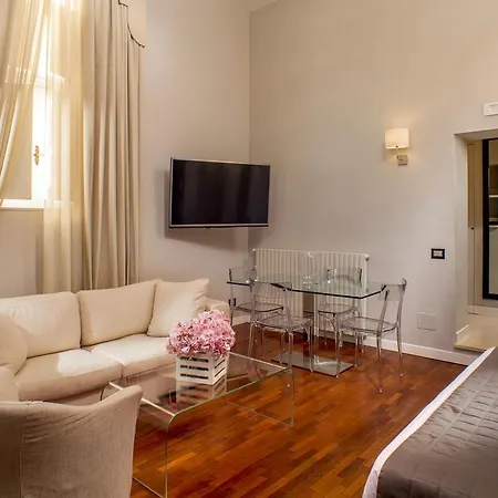 Les Fleurs Luxury House Rome