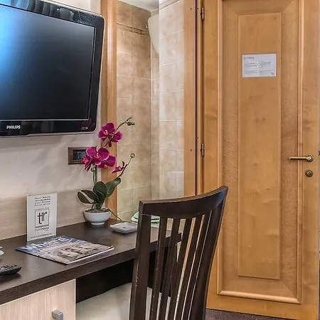 Hotel Tritone 3*