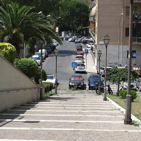 Casa Vacanze Ferrari Al Vaticano Holiday home Rome