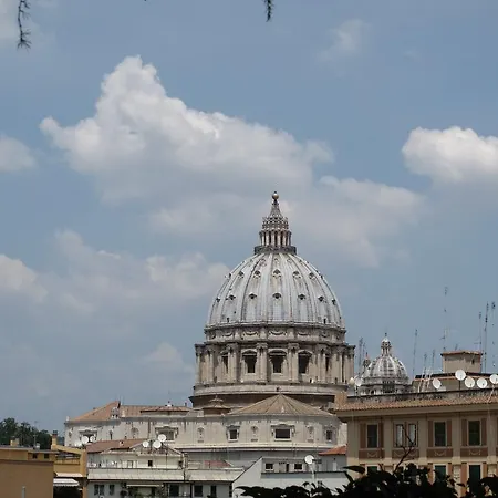 Casa Vacanze Ferrari Al Vaticano Holiday home *
