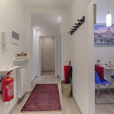 Holiday home Casa Vacanze Ferrari Al Vaticano *