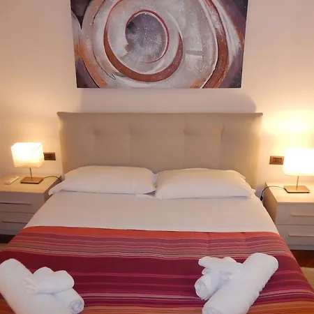 Colosseo Homerents 2 Apartment *