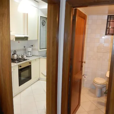 Colosseo Homerents 2 Apartment *