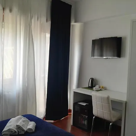 Πανσιόν Rometown 2*