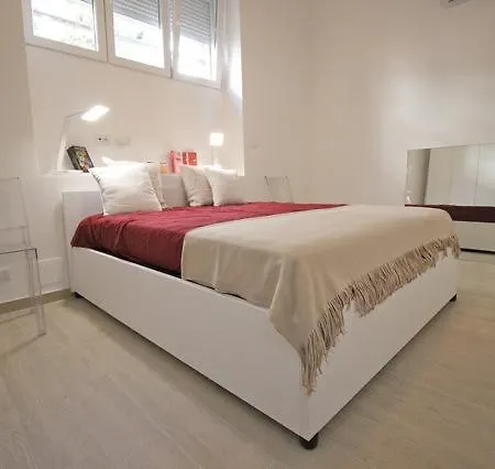 Patrizi 2/a Řím