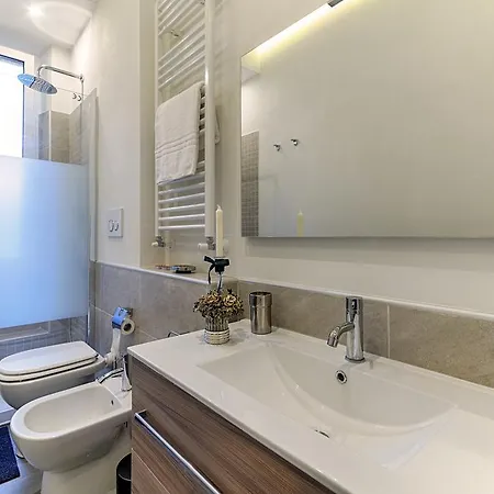 Casa Vacanze Ferrari Al Vaticano Holiday home