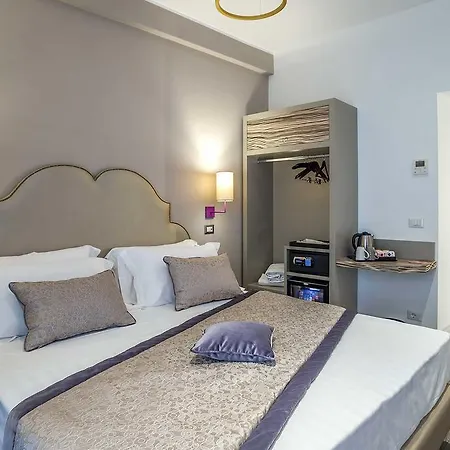 Colonna Suite Del Corso Gasthof