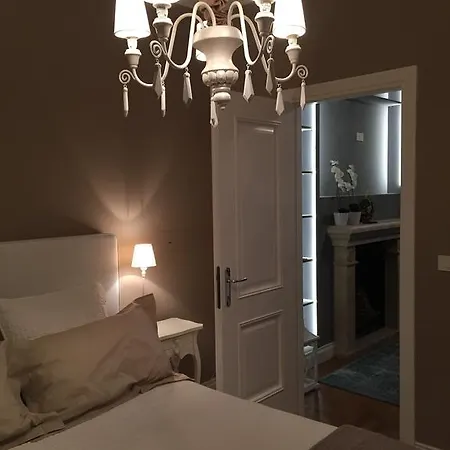 Apartment Big Tree Luxury