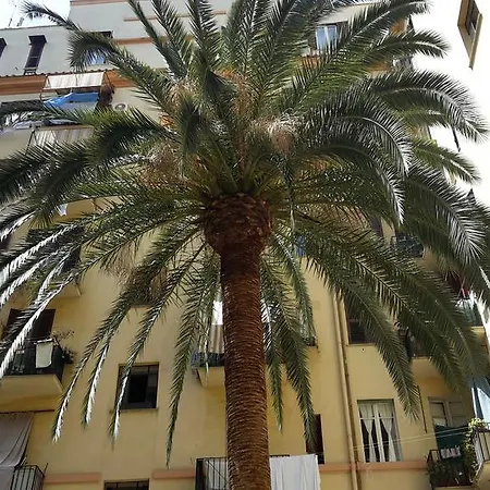 Maison De Chantal Apartment