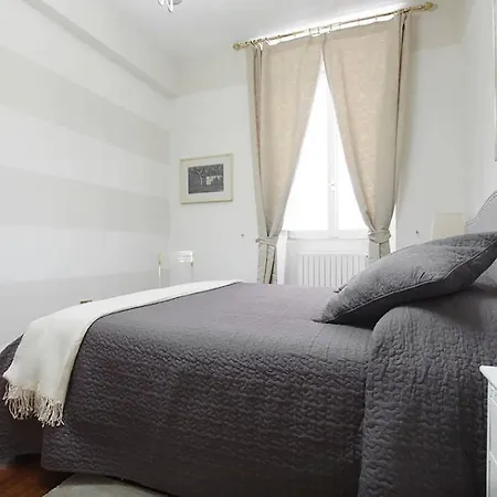 Apartment Holidays Banchi Nuovi