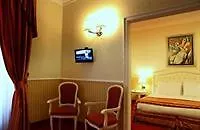 Hotel Capitolium - Town House 2*