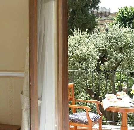 Hotel Relais Patrizi 4*