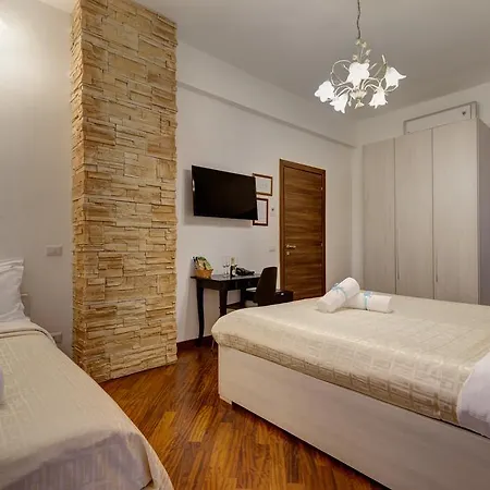 Little Rhome Bed & Breakfast 2*