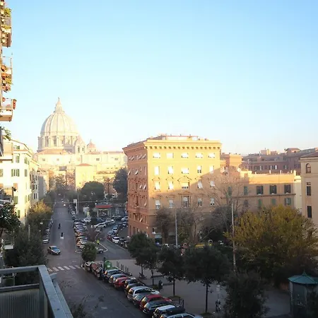 Apartment Appartamento Con Vista San Pietro *
