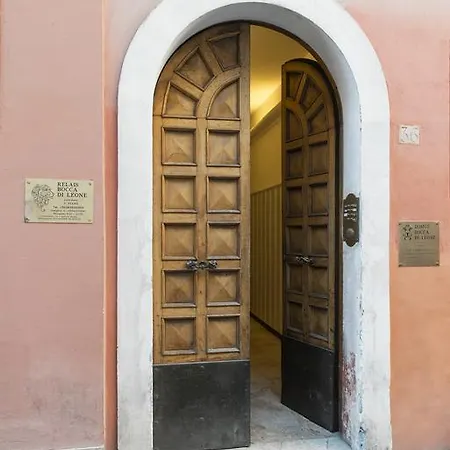 Guest house Relais Bocca Di Leone Rome