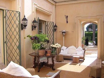 Aurelia Hotel 3*