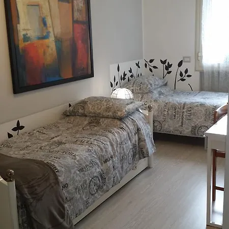 فندق مبيت وإفطار La Perla Di روما