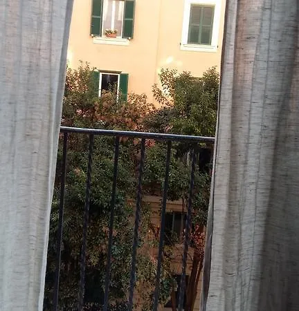 Apartment Strozzi 32 *
