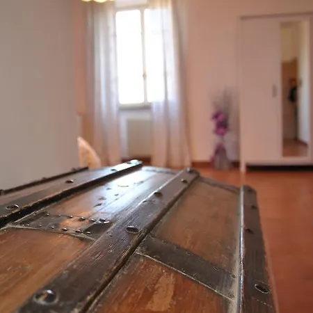 Casale Appio 2* Rome