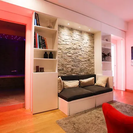 Mazzini Apartment *