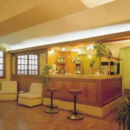 Executive Hotel