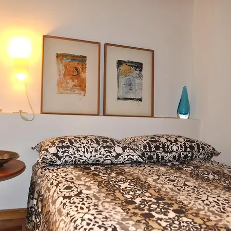 Dolce Domus Aventino Apartment *