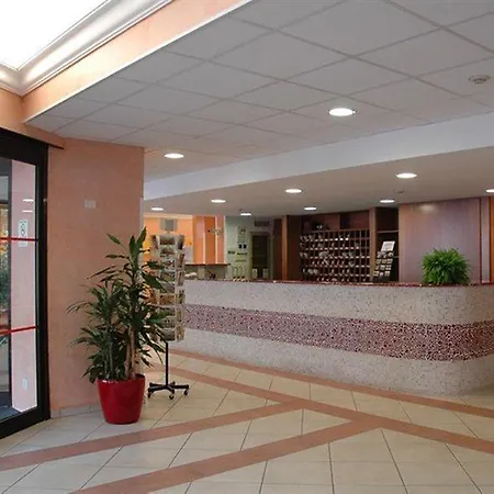 Caravel 4* Рим