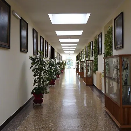 Casa La Salle - Casa Religiosa