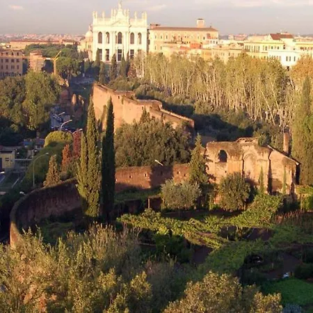 Domus Sessoriana 3*